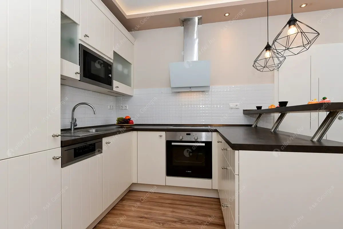 Kiadó albérlet 370000 Ft/hó áron: Budapest, I. kerület  Donáti utca. Mérete: 67 nm, 3 szobás | Alberlet.hu - 6301701