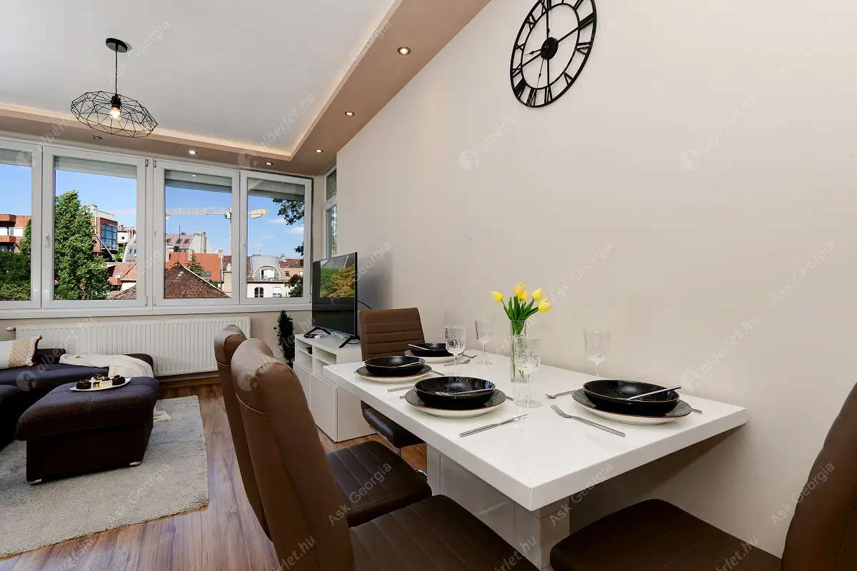 Kiadó albérlet 370000 Ft/hó áron: Budapest, I. kerület  Donáti utca. Mérete: 67 nm, 3 szobás | Alberlet.hu - 6301702