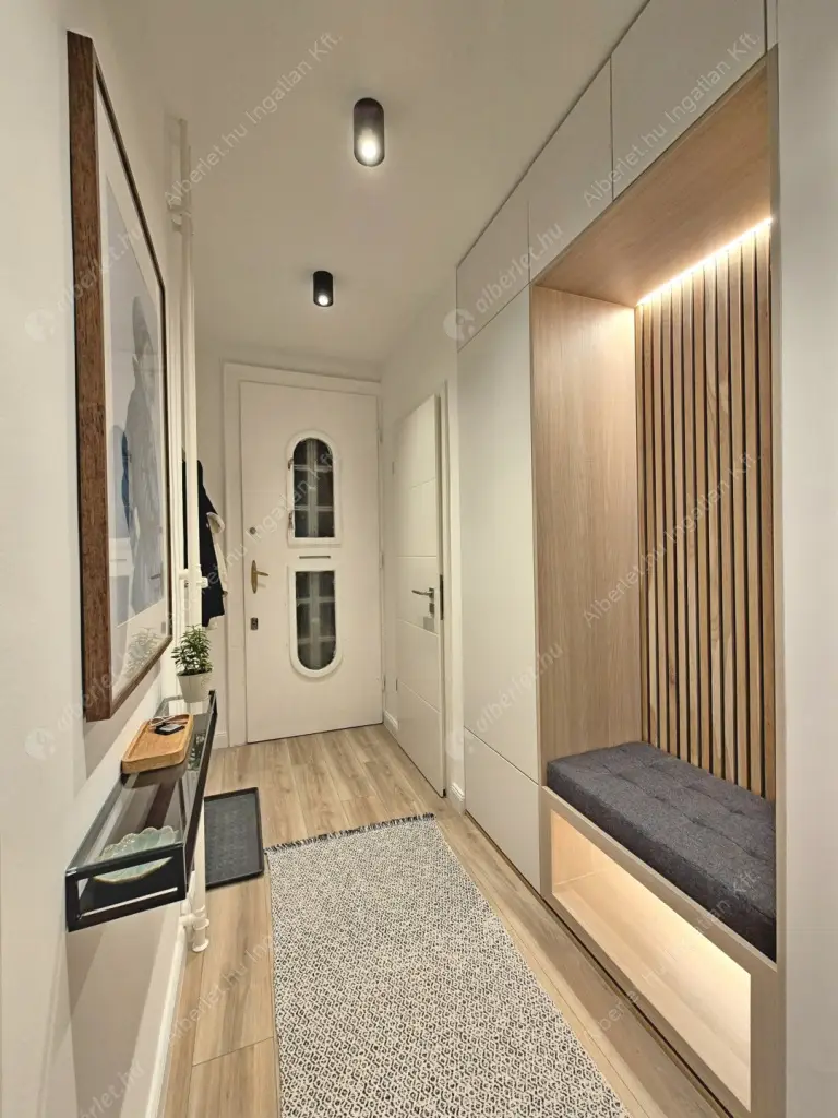 Kiadó albérlet 350000 Ft/hó áron: Budapest, I. kerület  Feszty Árpád utca. Mérete: 57 nm, 2 szobás | Alberlet.hu - 6607355