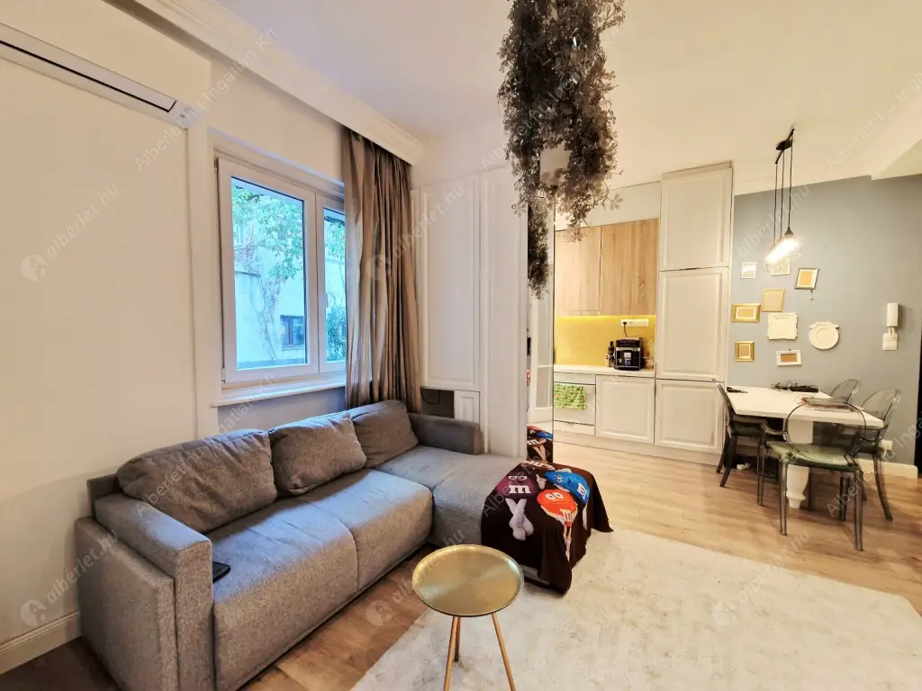 Kiadó albérlet 310000 Ft/hó áron: Budapest, I. kerület  Fiath János utca. Mérete: 48 nm, 2 szobás | Alberlet.hu - 6581360