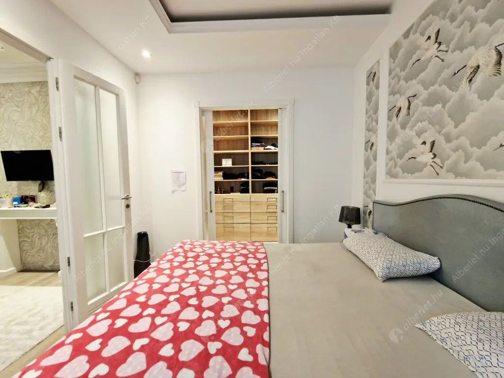 Kiadó albérlet 310000 Ft/hó áron: Budapest, I. kerület  Fiath János utca. Mérete: 48 nm, 2 szobás | Alberlet.hu - 6581370