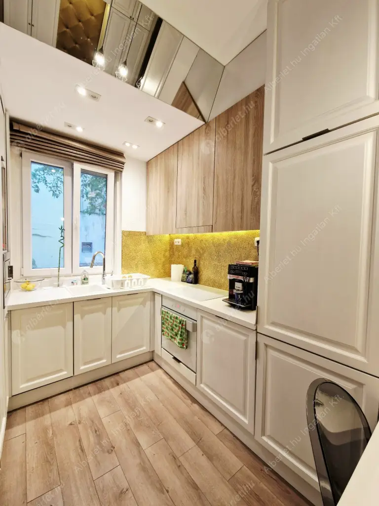 Kiadó albérlet 310000 Ft/hó áron: Budapest, I. kerület  Fiath János utca. Mérete: 48 nm, 2 szobás | Alberlet.hu - 6581376