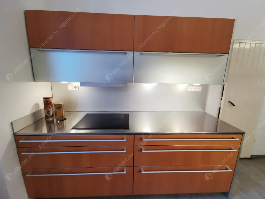 Kiadó albérlet 499000 Ft/hó áron: Budapest, I. kerület  Fő utca. Mérete: 127 nm, 4 szobás | Alberlet.hu - 6585911