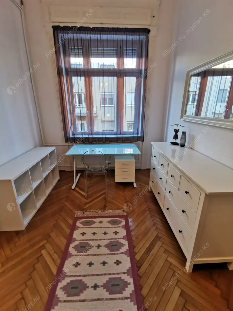 Kiadó albérlet 499000 Ft/hó áron: Budapest, I. kerület  Fő utca. Mérete: 127 nm, 4 szobás | Alberlet.hu - 6585930