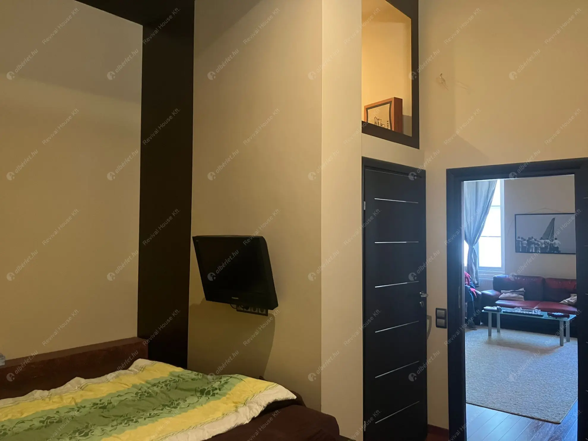 Kiadó albérlet 619000 Ft/hó áron: Budapest, I. kerület  Fő utca. Mérete: 96 nm, 3 szobás | Alberlet.hu - 6607242