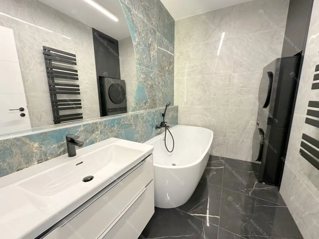 Kiadó albérlet 850000 Ft/hó áron: Budapest, I. kerület  Gellérthegy utca. Mérete: 59 nm, 2 szobás | Alberlet.hu - 6660390