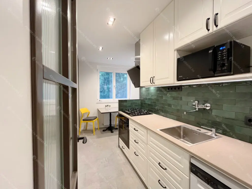 Kiadó albérlet 340000 Ft/hó áron: Budapest, I. kerület  Harkály utca. Mérete: 53 nm, 2 szobás | Alberlet.hu - 6708150