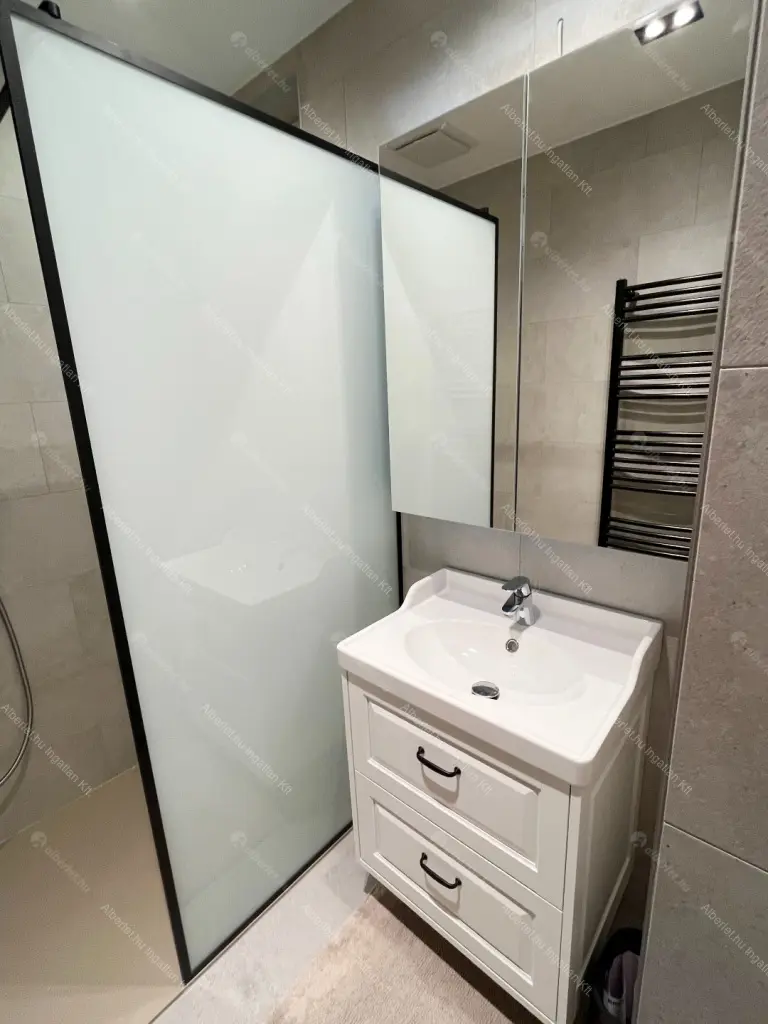 Kiadó albérlet 340000 Ft/hó áron: Budapest, I. kerület  Harkály utca. Mérete: 53 nm, 2 szobás | Alberlet.hu - 6708159