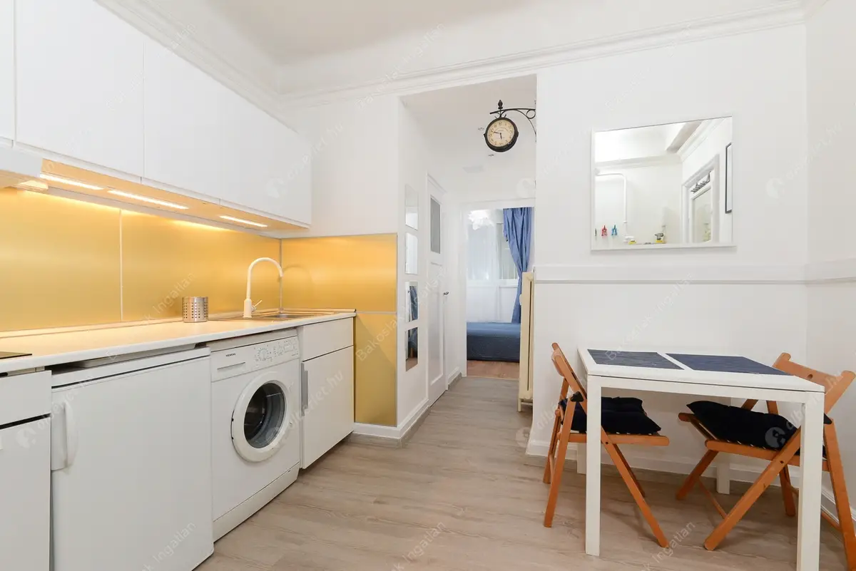 Kiadó albérlet 230000 Ft/hó áron: Budapest, I. kerület  Hattyú utca. Mérete: 35 nm, 2 szobás | Alberlet.hu - 5172149