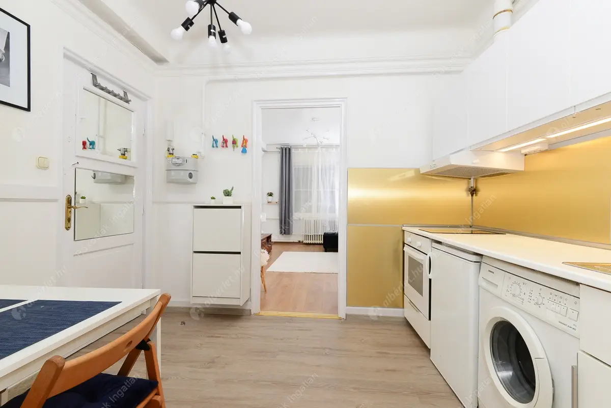 Kiadó albérlet 230000 Ft/hó áron: Budapest, I. kerület  Hattyú utca. Mérete: 35 nm, 2 szobás | Alberlet.hu - 5172152