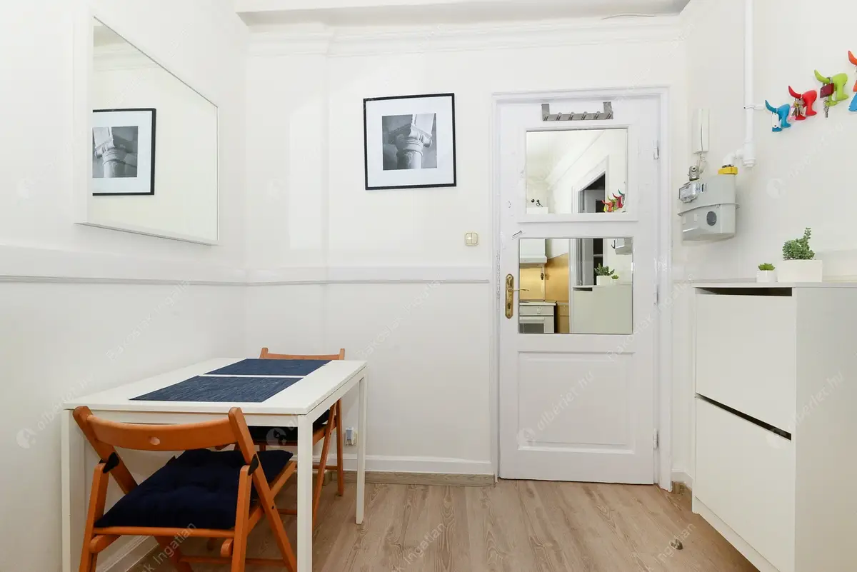 Kiadó albérlet 230000 Ft/hó áron: Budapest, I. kerület  Hattyú utca. Mérete: 35 nm, 2 szobás | Alberlet.hu - 5172158