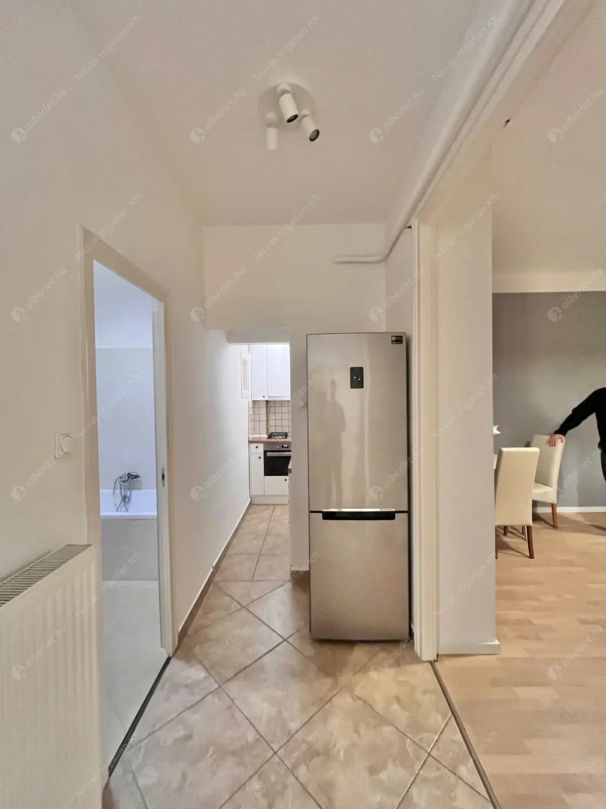 Kiadó albérlet 255000 Ft/hó áron: Budapest, I. kerület  Hattyú utca. Mérete: 46 nm, 1 szobás | Alberlet.hu - 6584850