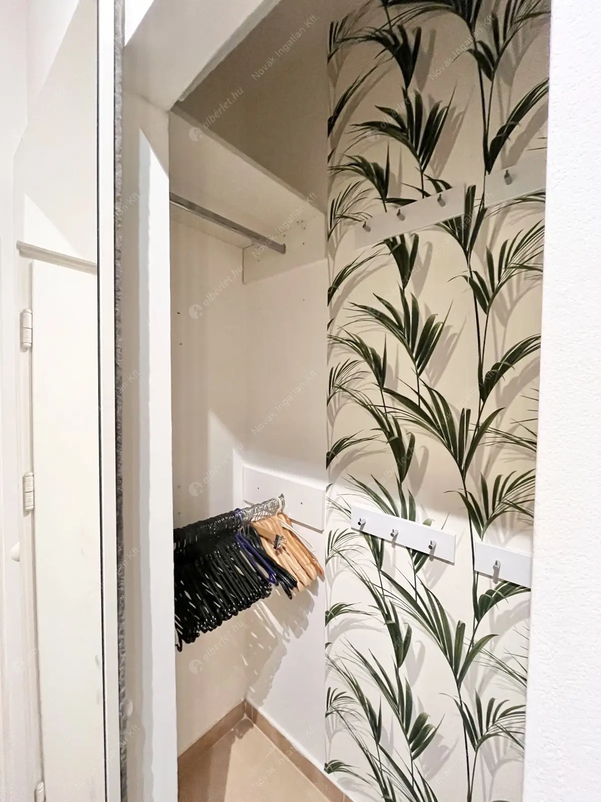 Kiadó albérlet 255000 Ft/hó áron: Budapest, I. kerület  Hattyú utca. Mérete: 46 nm, 1 szobás | Alberlet.hu - 6585798