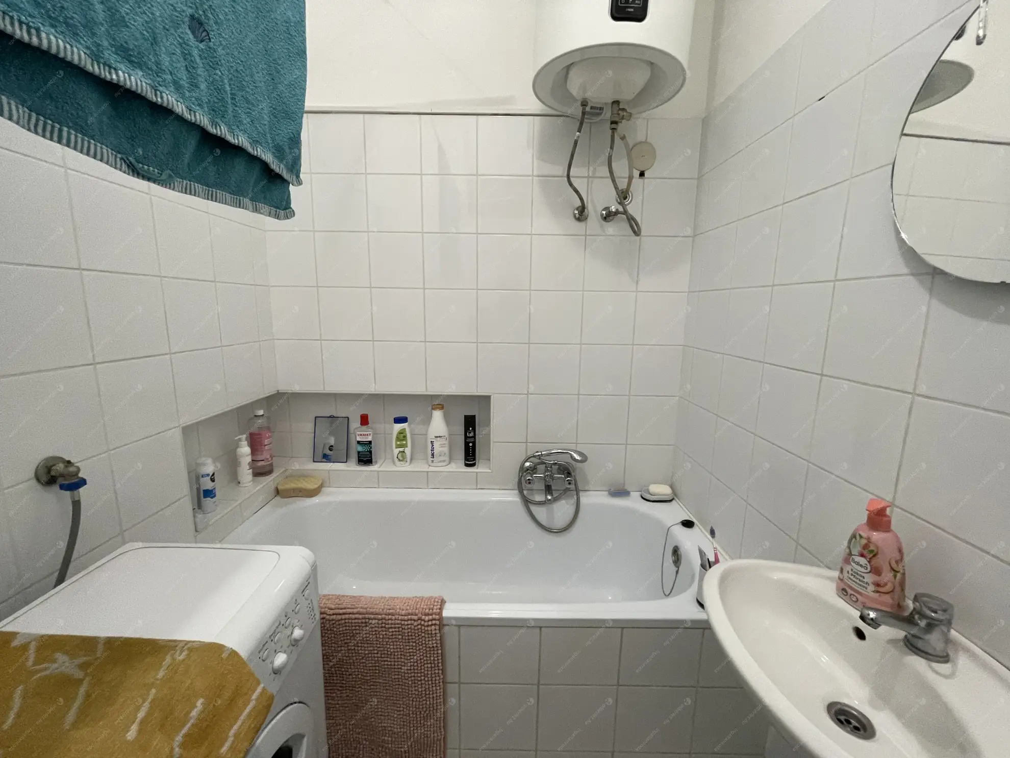 Kiadó albérlet 190000 Ft/hó áron: Budapest, I. kerület  Hunyadi János út. Mérete: 30 nm, 1 szobás | Alberlet.hu - 6589003