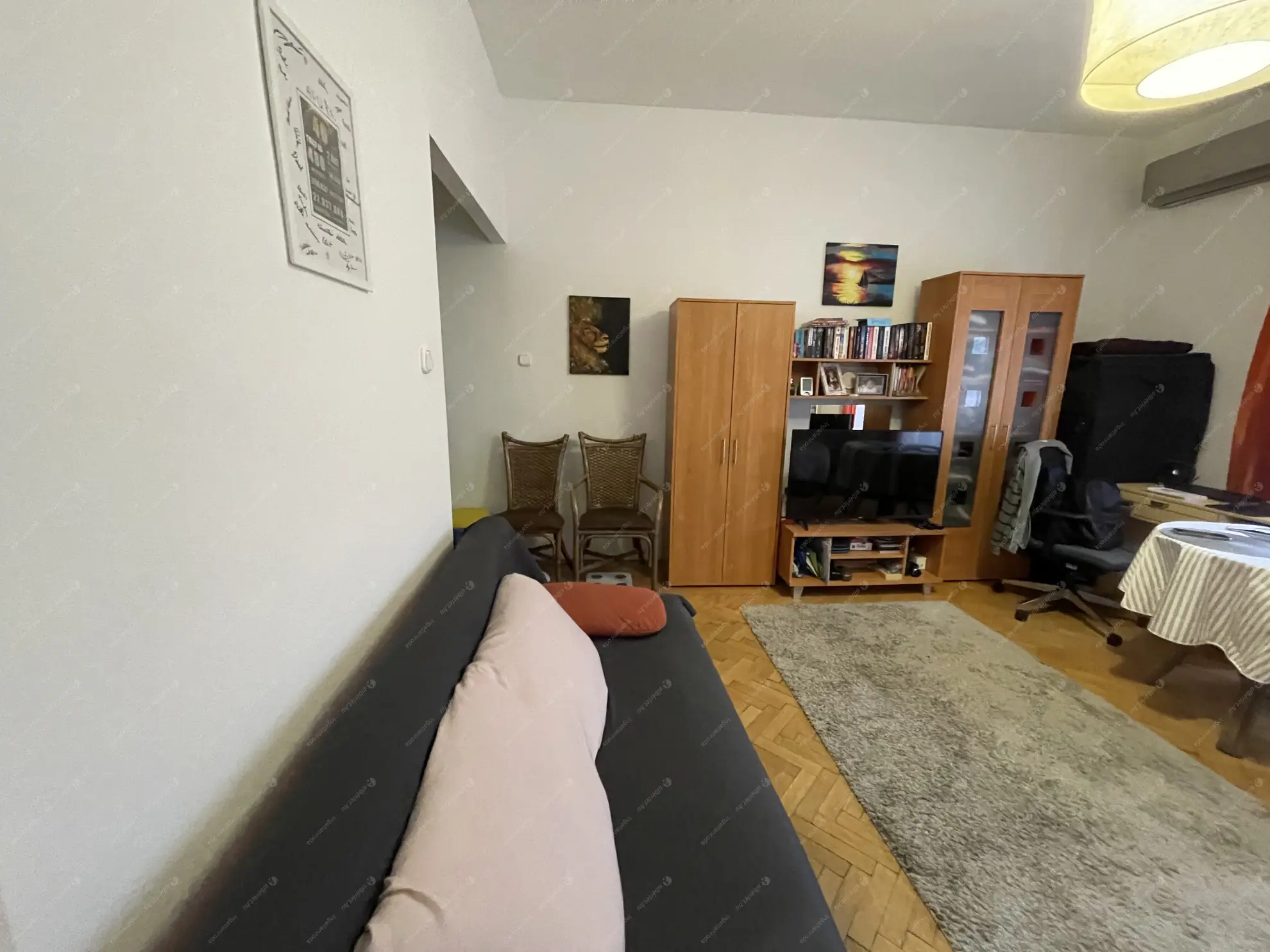 Kiadó albérlet 190000 Ft/hó áron: Budapest, I. kerület  Hunyadi János út. Mérete: 30 nm, 1 szobás | Alberlet.hu - 6589007