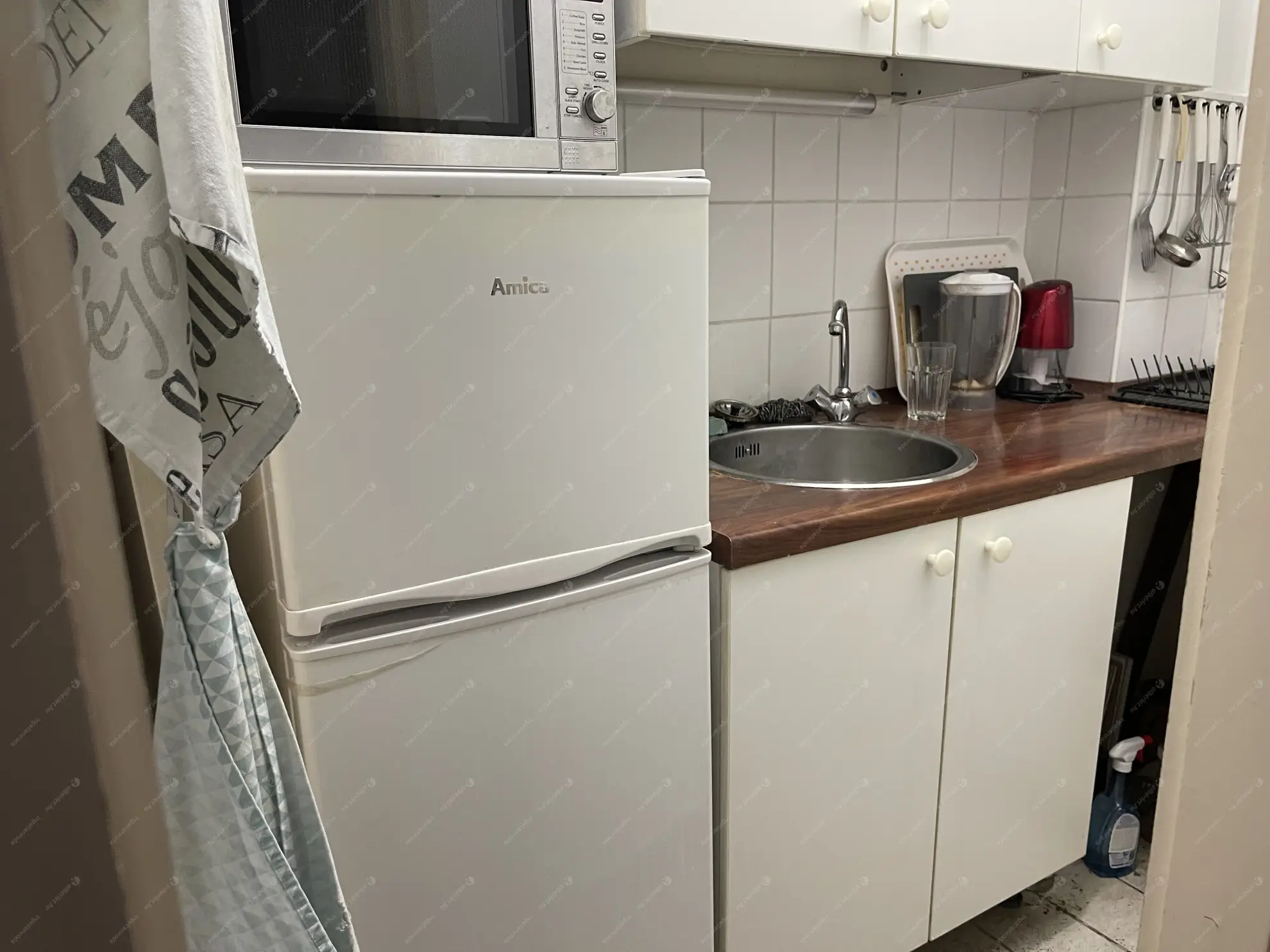 Kiadó albérlet 190000 Ft/hó áron: Budapest, I. kerület  Hunyadi János út. Mérete: 30 nm, 1 szobás | Alberlet.hu - 6589011