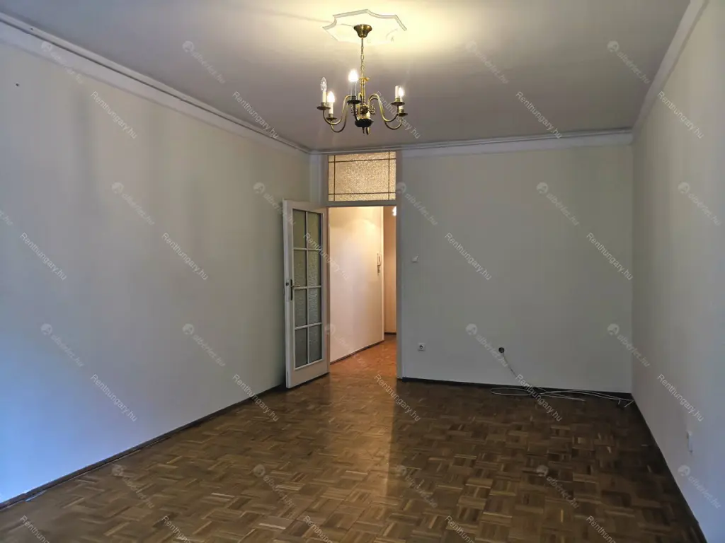 Kiadó albérlet 290000 Ft/hó áron: Budapest, I. kerület  Hunyadi János út. Mérete: 67 nm, 2 szobás | Alberlet.hu - 6708068