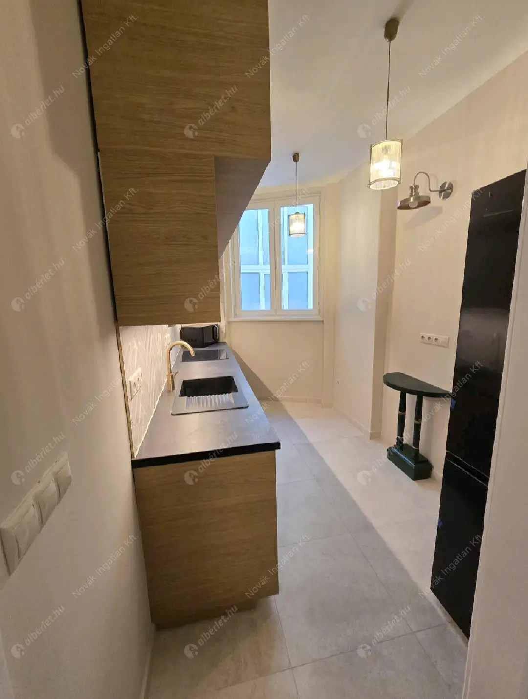 Kiadó albérlet 370000 Ft/hó áron: Budapest, I. kerület  Hunyadi János út. Mérete: 72 nm, 2 szobás | Alberlet.hu - 6575280