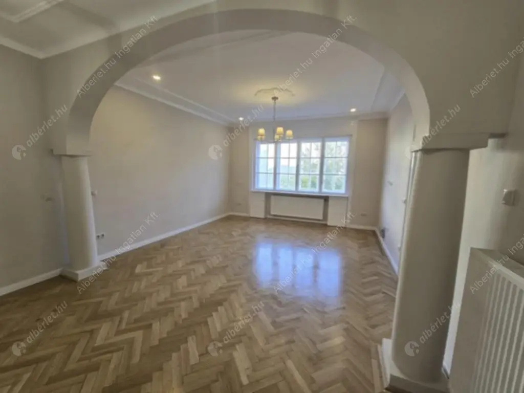 Kiadó albérlet 370000 Ft/hó áron: Budapest, I. kerület  Hunyadi János út. Mérete: 72 nm, 2 szobás | Alberlet.hu - 6578702