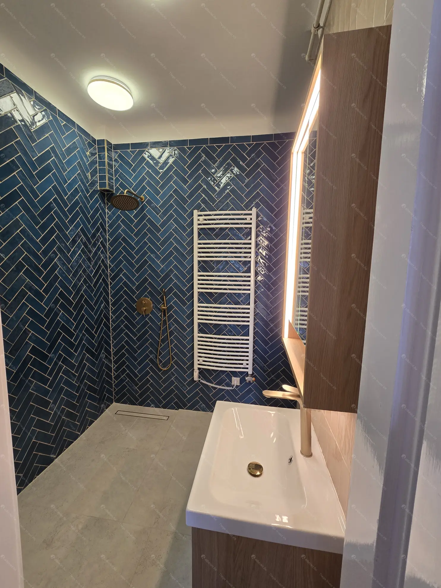 Kiadó albérlet 340000 Ft/hó áron: Budapest, I. kerület  Hunyadi János út. Mérete: 72 nm, 2 szobás | Alberlet.hu - 6611319