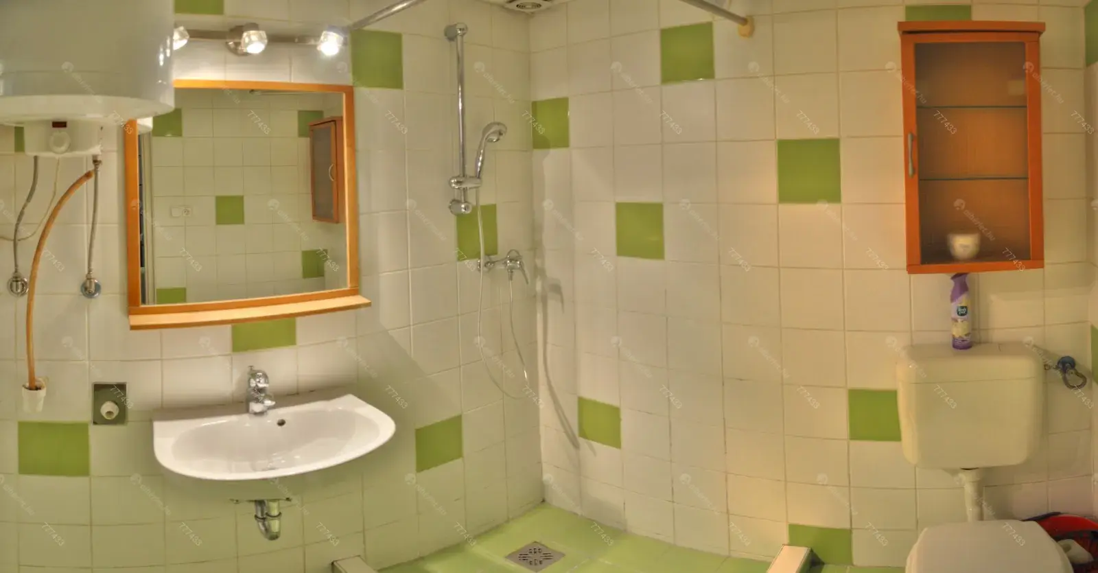 Kiadó albérlet 220000 Ft/hó áron: Budapest, I. kerület  Hunydi János út . Mérete: 31 nm, 1 szobás | Alberlet.hu - 6704011