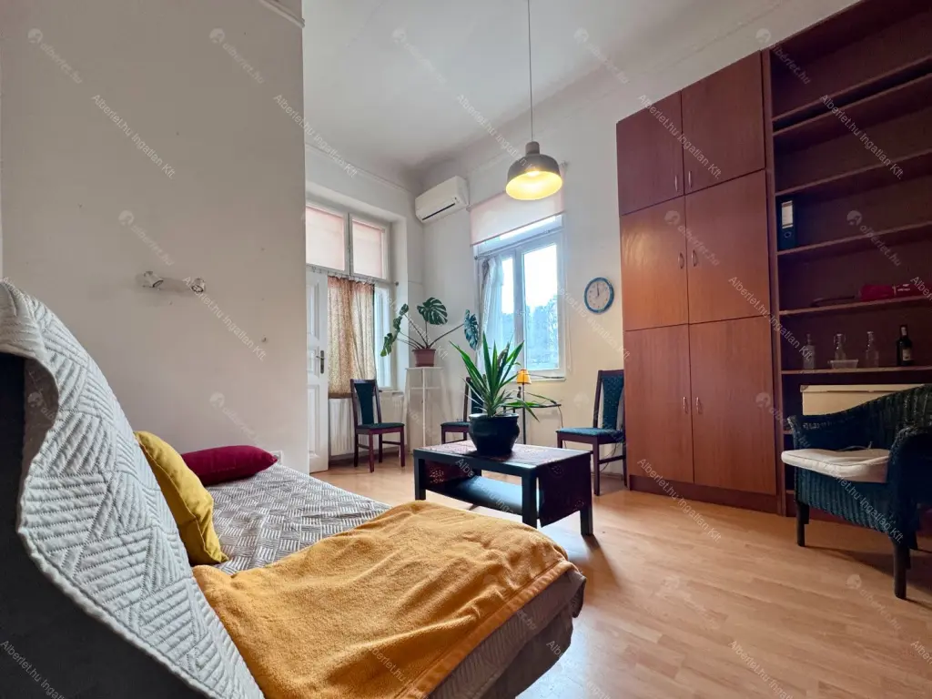 Kiadó albérlet 480000 Ft/hó áron: Budapest, I. kerület  Iskola utca. Mérete: 100 nm, 3 szobás | Alberlet.hu - 6692213