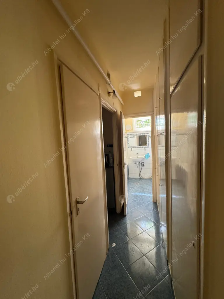 Kiadó albérlet 225000 Ft/hó áron: Budapest, I. kerület  Kocsány utca. Mérete: 40 nm, 1 szobás | Alberlet.hu - 6628502