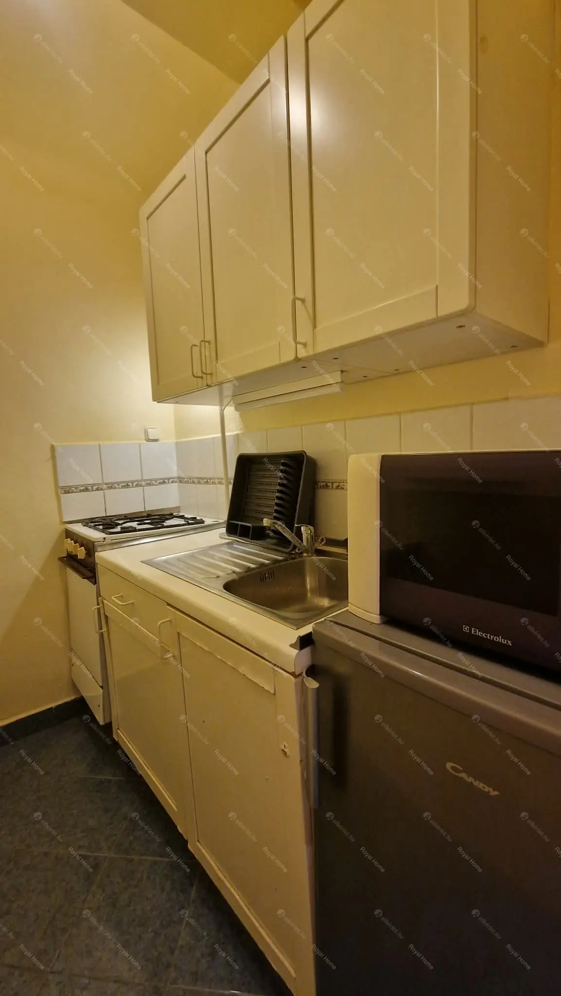 Kiadó albérlet 220000 Ft/hó áron: Budapest, I. kerület  Kocsány utca. Mérete: 40 nm, 1 szobás | Alberlet.hu - 6678722