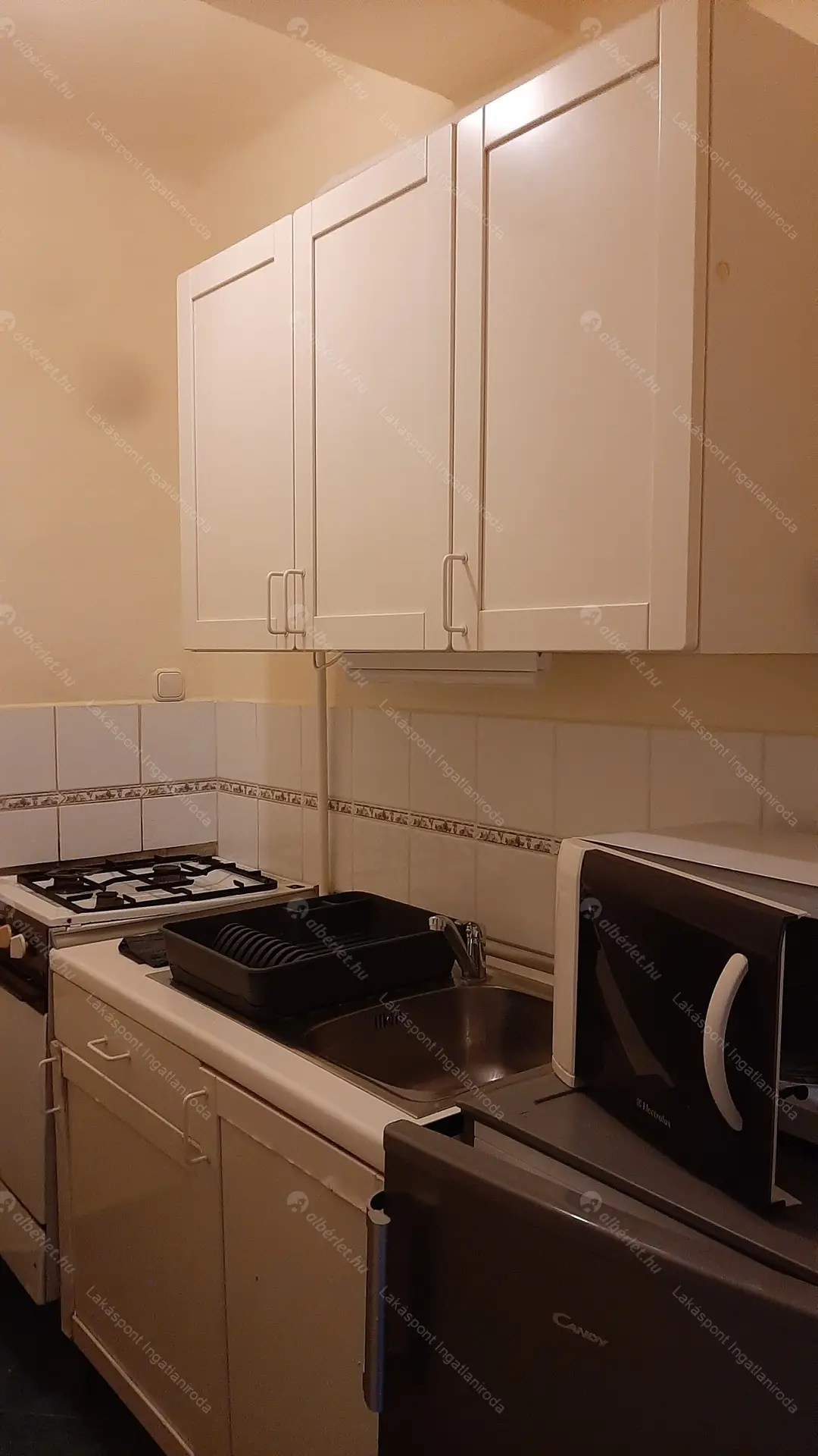 Kiadó albérlet 225000 Ft/hó áron: Budapest, I. kerület  Kocsány utca. Mérete: 41 nm, 2 szobás | Alberlet.hu - 6462461