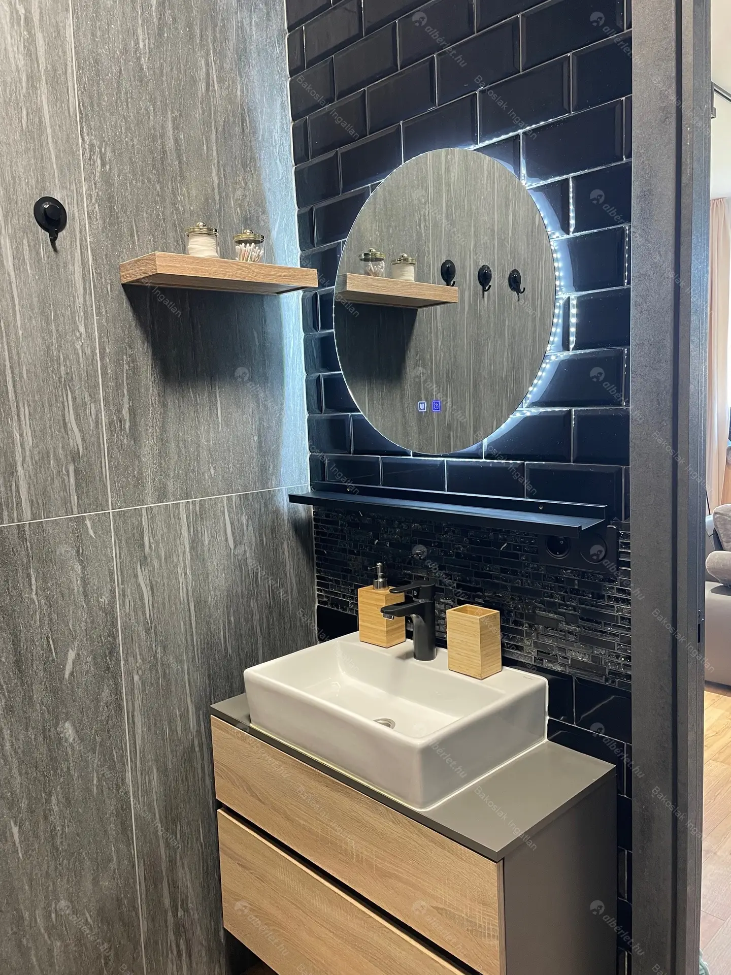 Kiadó albérlet 490000 Ft/hó áron: Budapest, I. kerület  Krisztina körút. Mérete: 65 nm, 2 szobás | Alberlet.hu - 6543907