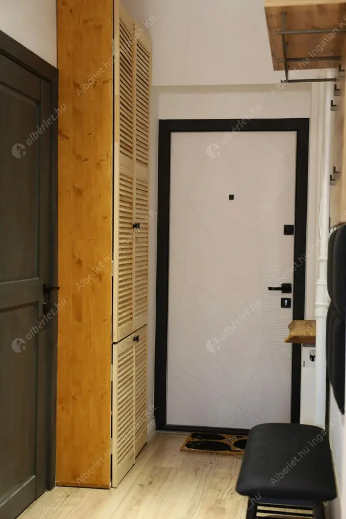 Kiadó albérlet 550000 Ft/hó áron: Budapest, I. kerület  Krisztina körút. Mérete: 65 nm, 2 szobás | Alberlet.hu - 6622534