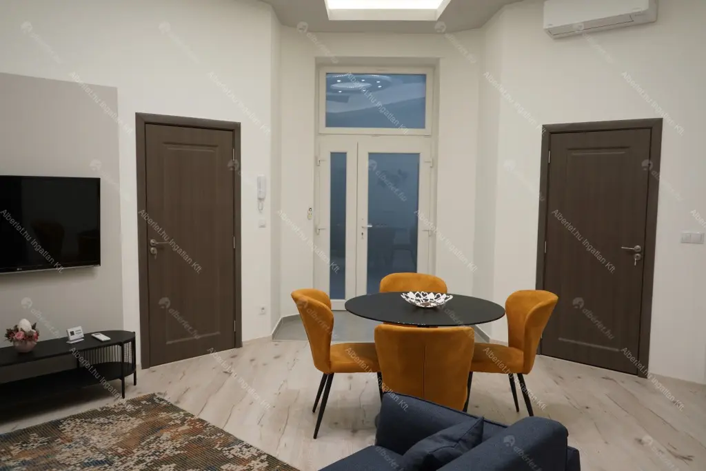 Kiadó albérlet 450000 Ft/hó áron: Budapest, I. kerület  Krisztina körút. Mérete: 72 nm, 4 szobás | Alberlet.hu - 6645568