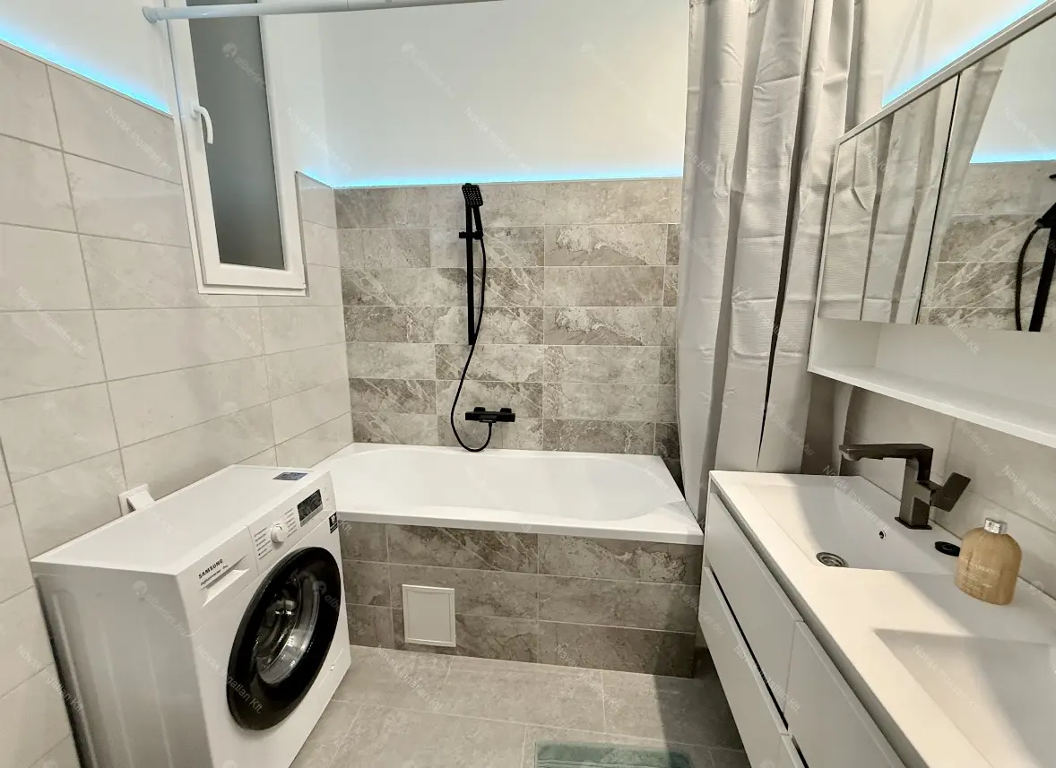 Kiadó albérlet 400000 Ft/hó áron: Budapest, I. kerület  Krisztina körút. Mérete: 72 nm, 4 szobás | Alberlet.hu - 6676920