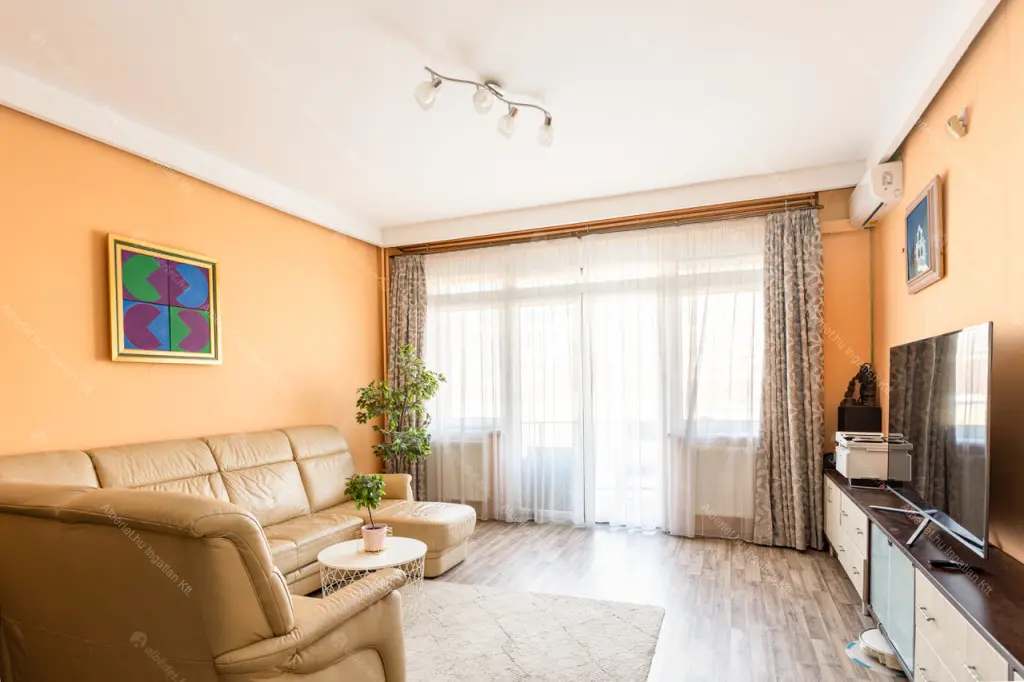 Kiadó albérlet 420000 Ft/hó áron: Budapest, I. kerület  Krisztina körút. Mérete: 74 nm, 3 szobás | Alberlet.hu - 6702039