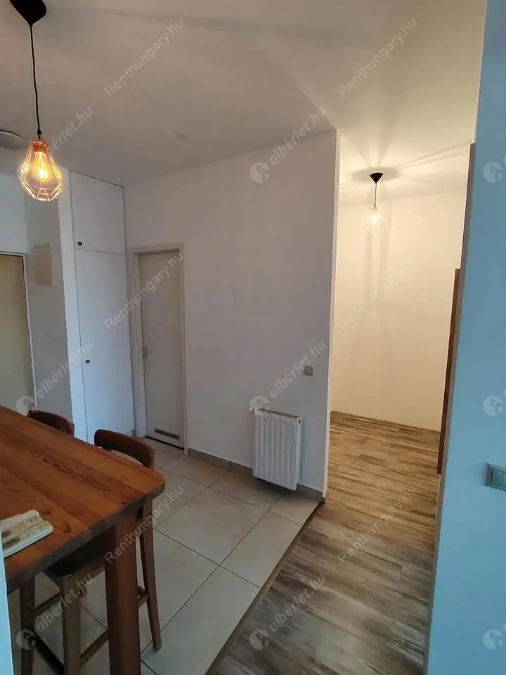 Kiadó albérlet 240000 Ft/hó áron: Budapest, I. kerület  Kuny Domokos utca. Mérete: 43 nm, 2 szobás | Alberlet.hu - 6526079
