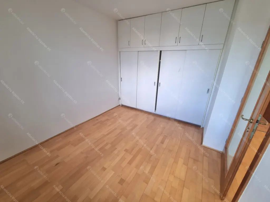 Kiadó albérlet 279000 Ft/hó áron: Budapest, I. kerület  Lisznyai utca. Mérete: 56 nm, 2 szobás | Alberlet.hu - 6675523