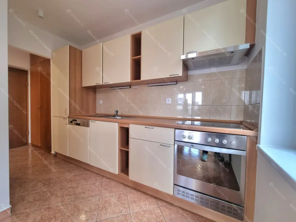 Kiadó albérlet 279000 Ft/hó áron: Budapest, I. kerület  Lisznyai utca. Mérete: 56 nm, 2 szobás | Alberlet.hu - 6675525