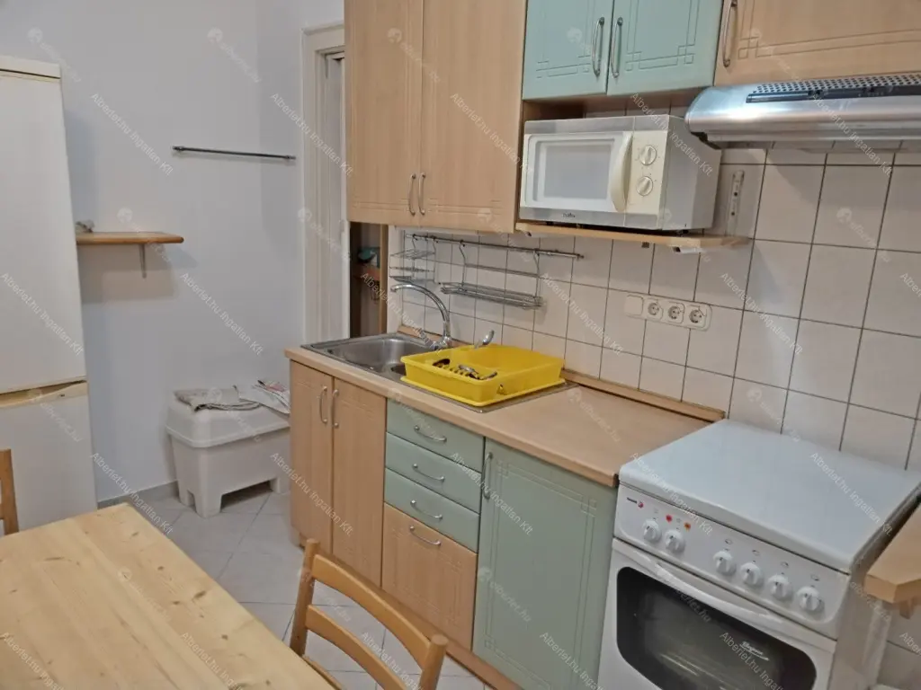 Kiadó albérlet 195000 Ft/hó áron: Budapest, I. kerület  Logodi utca. Mérete: 40 nm, 1 szobás | Alberlet.hu - 6686068