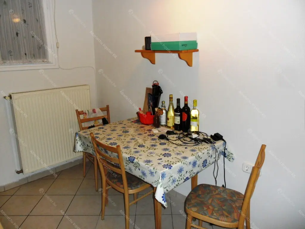 Kiadó albérlet 195000 Ft/hó áron: Budapest, I. kerület  Logodi utca. Mérete: 40 nm, 1 szobás | Alberlet.hu - 6686080