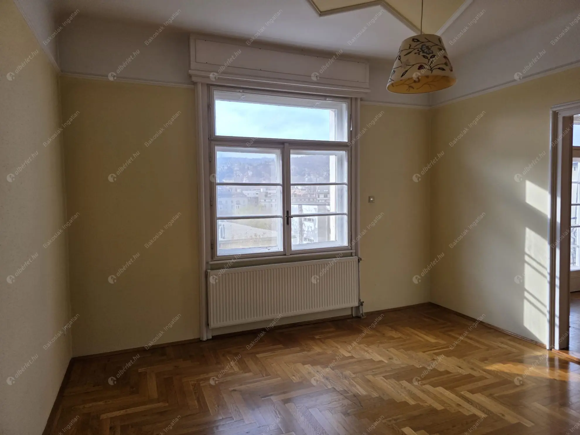 Kiadó albérlet 330000 Ft/hó áron: Budapest, I. kerület  Logodi utca. Mérete: 86 nm, 2 szobás | Alberlet.hu - 6588905