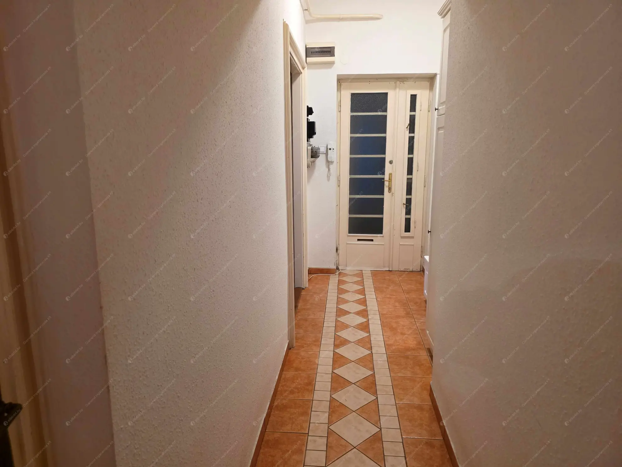 Kiadó albérlet 330000 Ft/hó áron: Budapest, I. kerület  Logodi utca. Mérete: 90 nm, 2 szobás | Alberlet.hu - 6590382