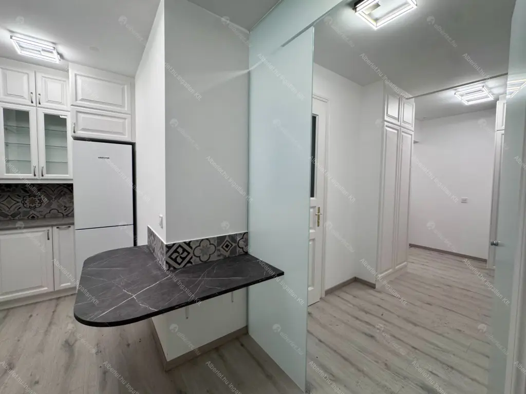 Kiadó albérlet 350000 Ft/hó áron: Budapest, I. kerület  Lovas út. Mérete: 58 nm, 1 szobás | Alberlet.hu - 6675575