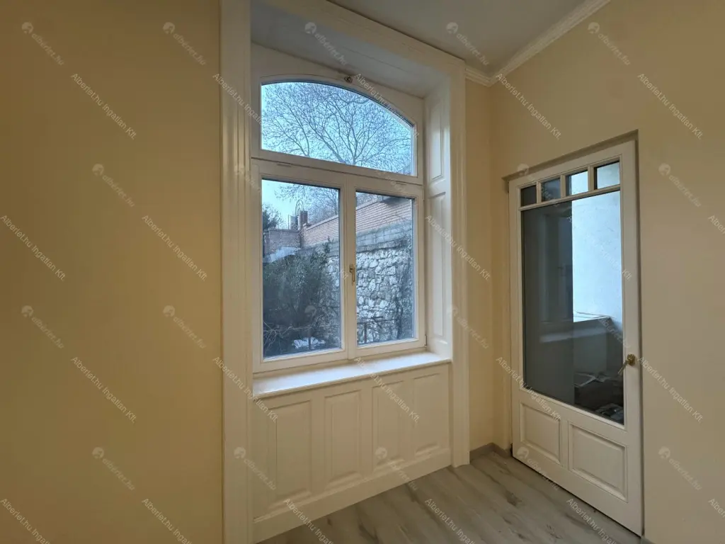 Kiadó albérlet 350000 Ft/hó áron: Budapest, I. kerület  Lovas út. Mérete: 58 nm, 1 szobás | Alberlet.hu - 6675579