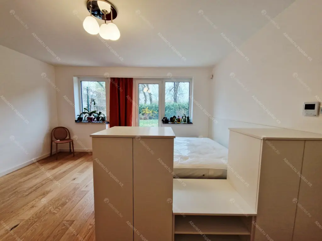 Kiadó albérlet 250000 Ft/hó áron: Budapest, I. kerület  Márvány utca. Mérete: 30 nm, 1 szobás | Alberlet.hu - 6700353