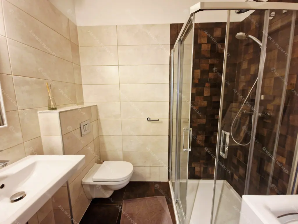 Kiadó albérlet 300000 Ft/hó áron: Budapest, I. kerület  Márvány utca. Mérete: 41 nm, 2 szobás | Alberlet.hu - 6700315