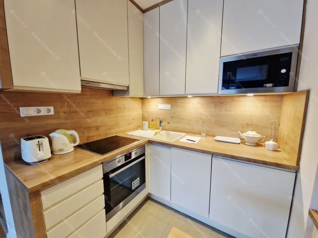 Kiadó albérlet 300000 Ft/hó áron: Budapest, I. kerület  Márvány utca. Mérete: 41 nm, 2 szobás | Alberlet.hu - 6698791