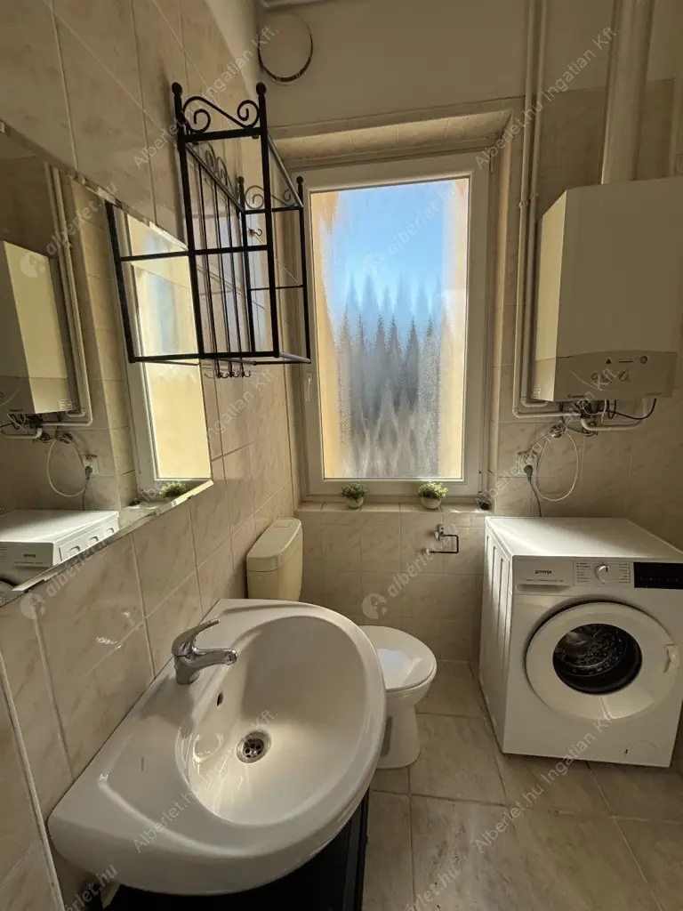 Kiadó albérlet 300000 Ft/hó áron: Budapest, I. kerület  Márvány utca. Mérete: 44 nm, 2 szobás | Alberlet.hu - 6556570