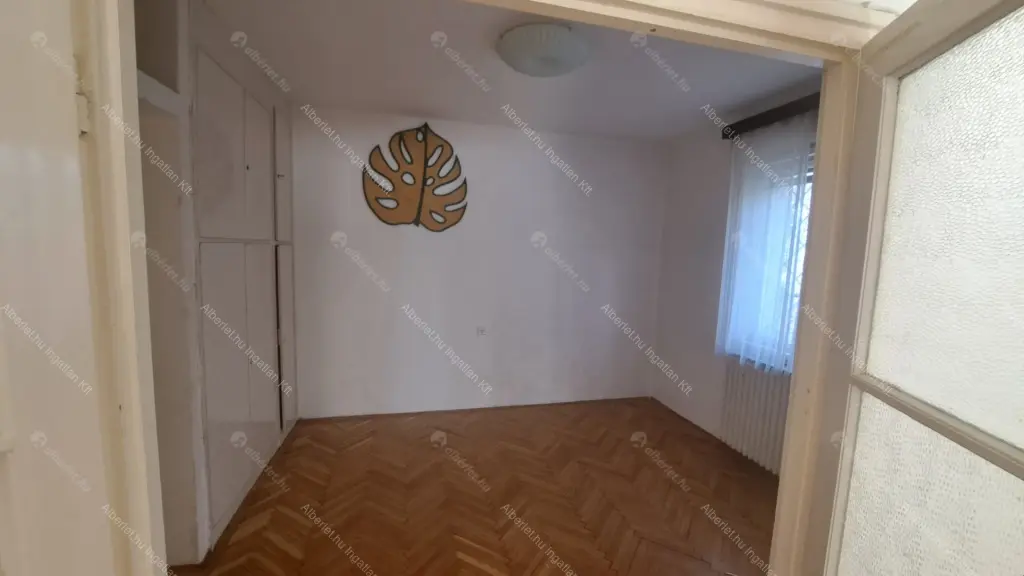 Kiadó albérlet 300000000 Ft/hó áron: Budapest, I. kerület  Mihály utca. Mérete: 68 nm, 2 szobás | Alberlet.hu - 6651459