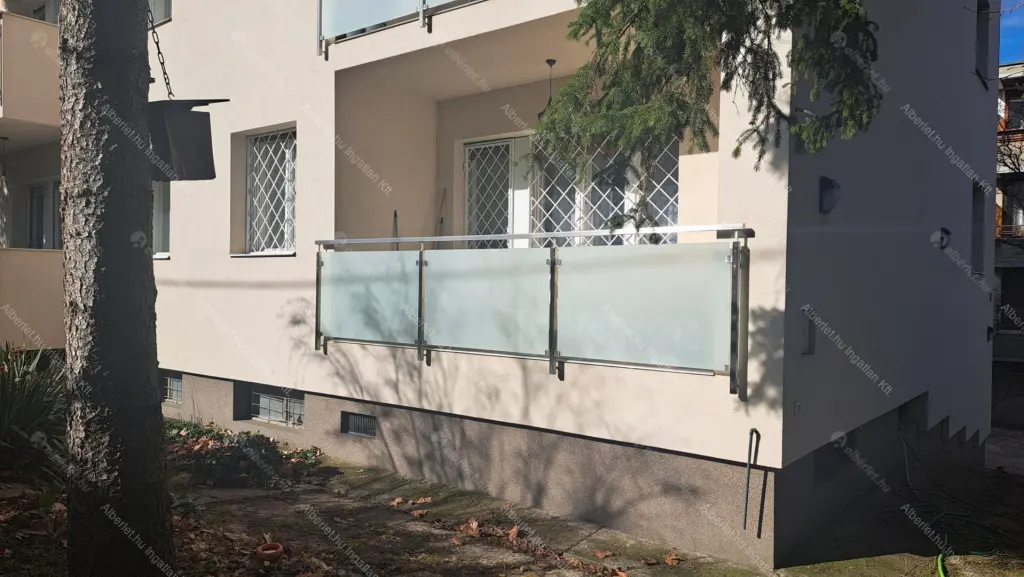 Kiadó albérlet 250000 Ft/hó áron: Budapest, I. kerület  Mihály utca. Mérete: 68 nm, 2 szobás | Alberlet.hu - 6680239