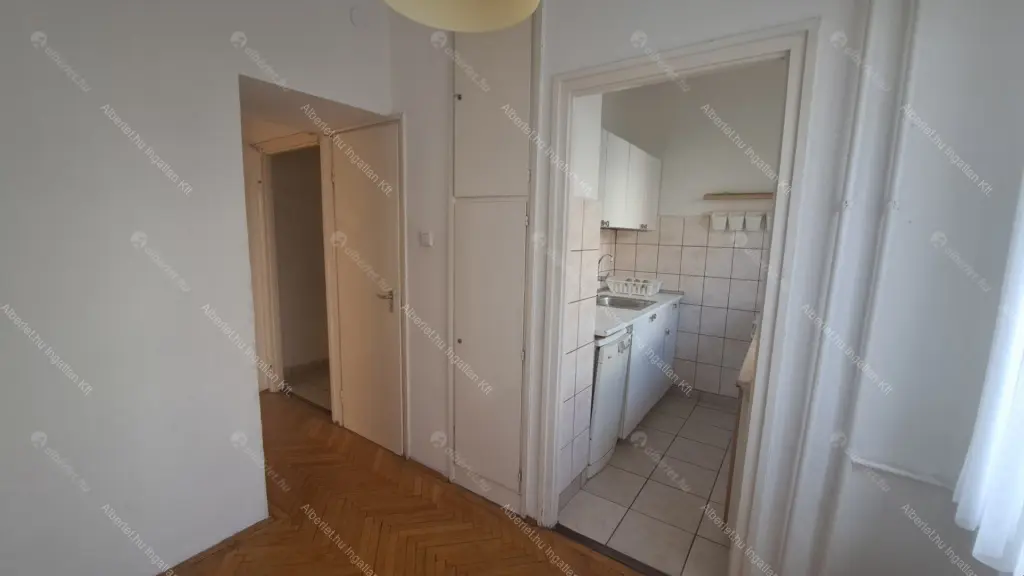 Kiadó albérlet 250000 Ft/hó áron: Budapest, I. kerület  Mihály utca. Mérete: 68 nm, 2 szobás | Alberlet.hu - 6680248